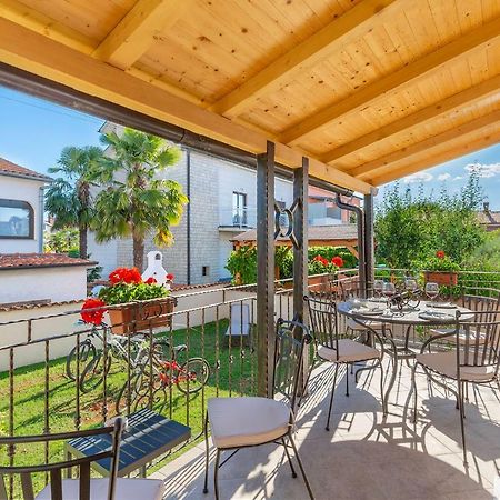 Apartament House Nono Poreč Zewnętrze zdjęcie