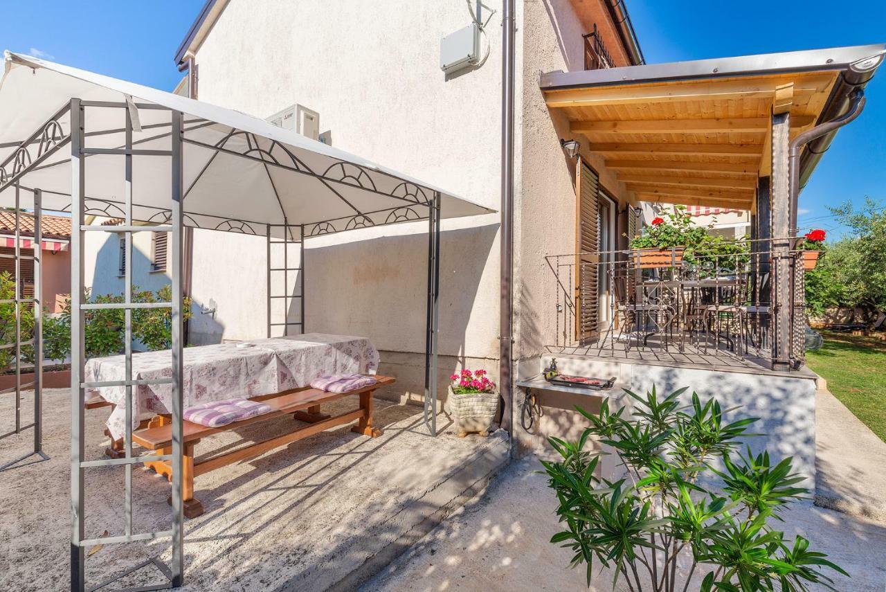 Apartament House Nono Poreč Zewnętrze zdjęcie