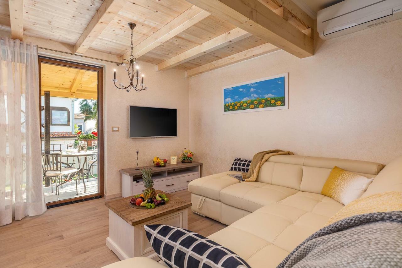 Apartament House Nono Poreč Zewnętrze zdjęcie