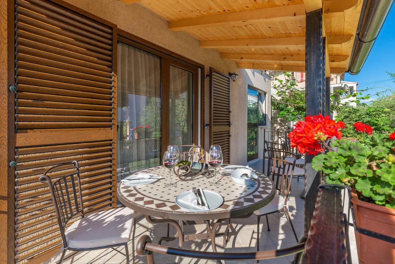 Apartament House Nono Poreč Zewnętrze zdjęcie