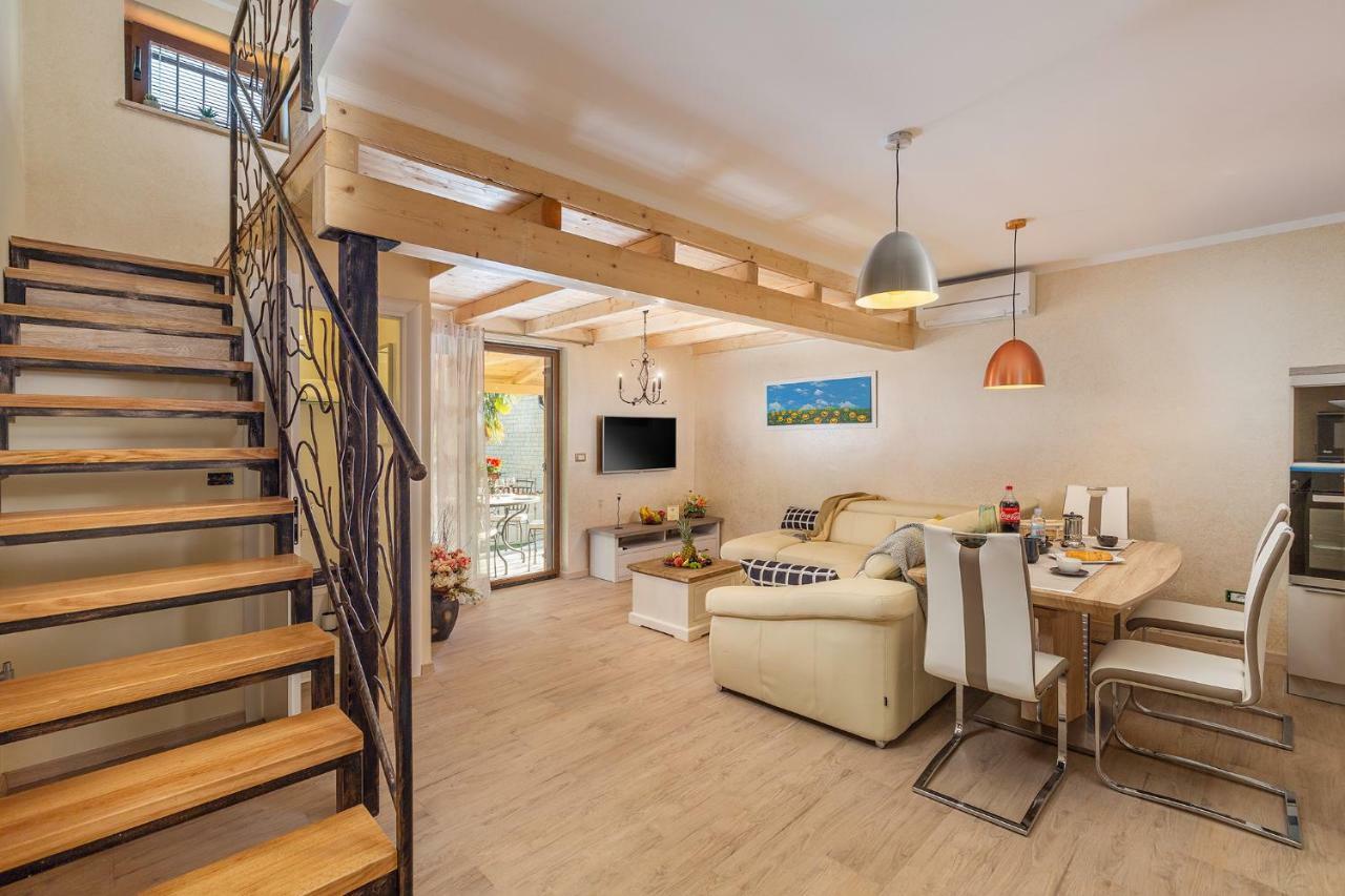 Apartament House Nono Poreč Zewnętrze zdjęcie
