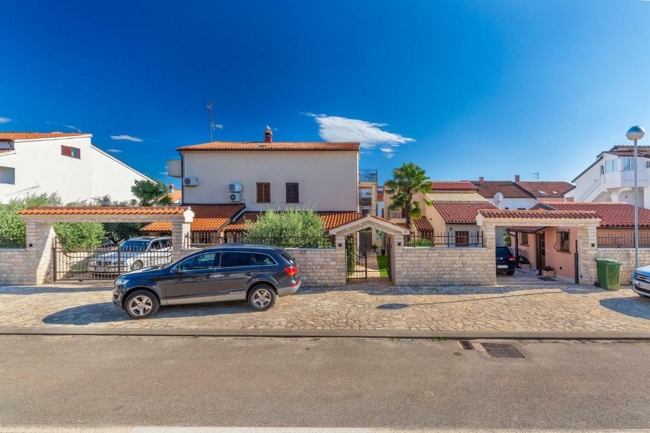 Apartament House Nono Poreč Zewnętrze zdjęcie